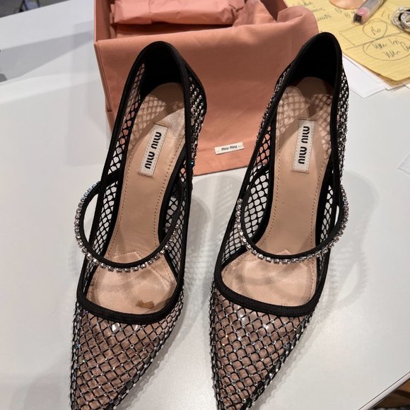 Crystal Embellished Fishnet Pointed Toe Pump Miu Miu - Picture 6 of 8